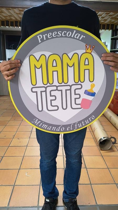 Aviso redondo del preescolar Mamá Tete